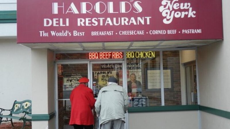 Harold’s New York Deli Photos